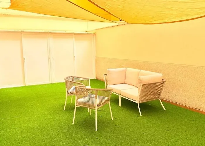 M Mendez Cozy 3br 2bath