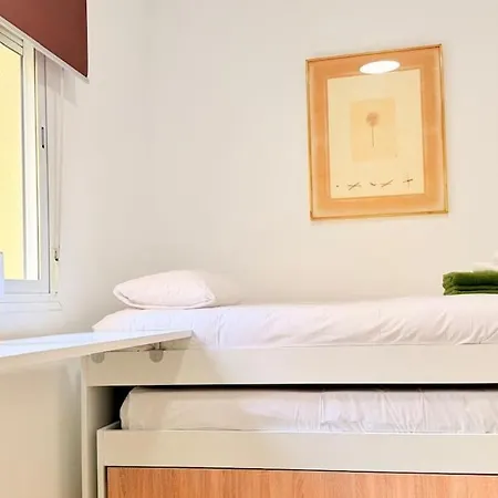 M Méndez Cozy 3br 2bath Apartamento *