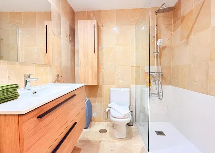 M Mendez Cozy 3br 2bath * Estepona