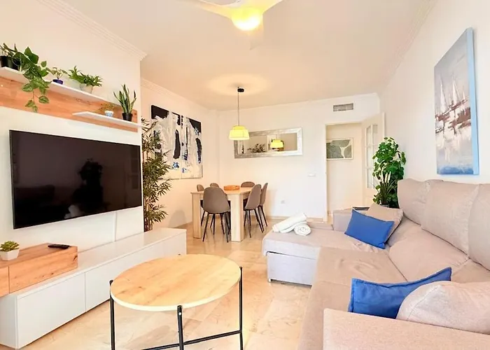 M Mendez Cozy 3br 2bath 아파트 *